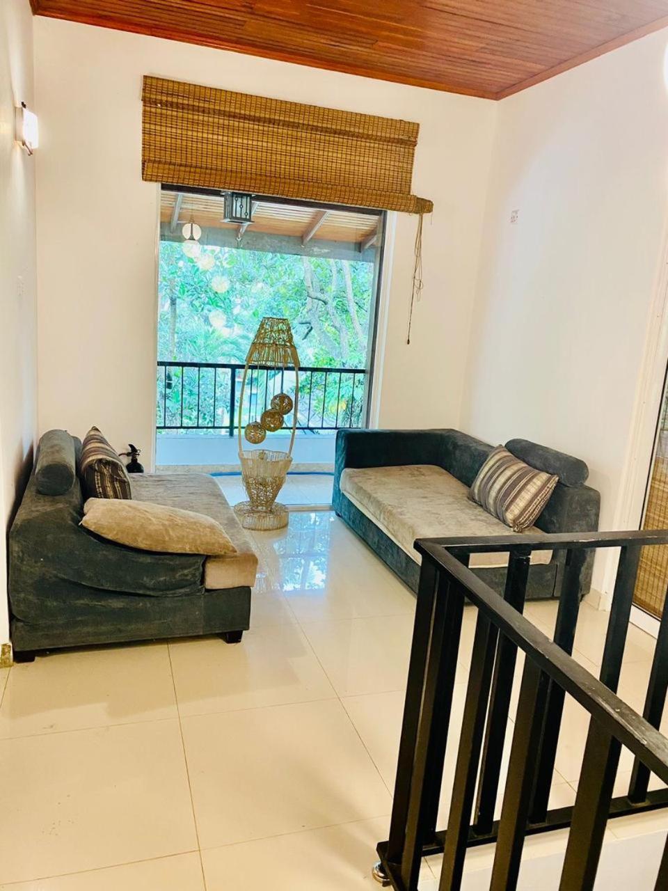 The Shade Brothers Hotel Katunayake Exterior photo
